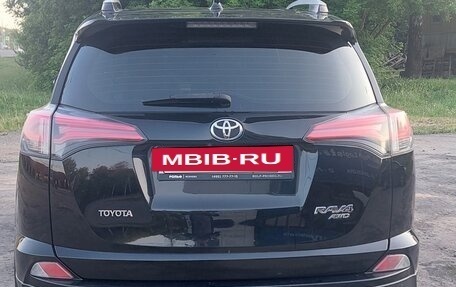 Toyota RAV4, 2018 год, 2 560 000 рублей, 4 фотография