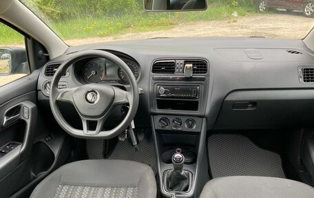 Volkswagen Polo VI (EU Market), 2017 год, 1 050 000 рублей, 4 фотография