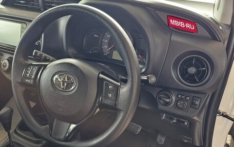 Toyota Vitz, 2019 год, 1 250 000 рублей, 12 фотография