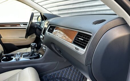 Volkswagen Touareg III, 2017 год, 3 475 000 рублей, 30 фотография
