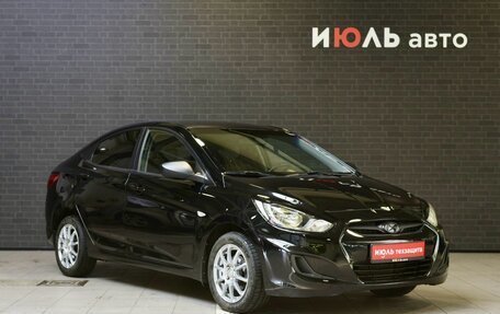 Hyundai Solaris II рестайлинг, 2011 год, 795 000 рублей, 3 фотография