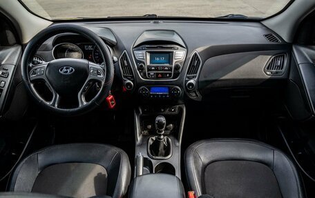 Hyundai ix35 I рестайлинг, 2014 год, 1 400 000 рублей, 14 фотография