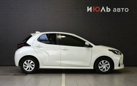 Toyota Yaris, 2020 год, 1 345 000 рублей, 7 фотография