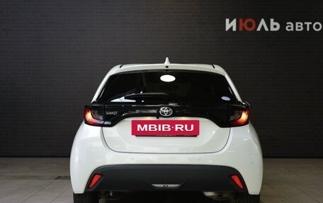 Toyota Yaris, 2020 год, 1 345 000 рублей, 5 фотография