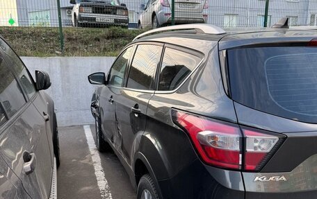 Ford Kuga III, 2019 год, 900 000 рублей, 2 фотография