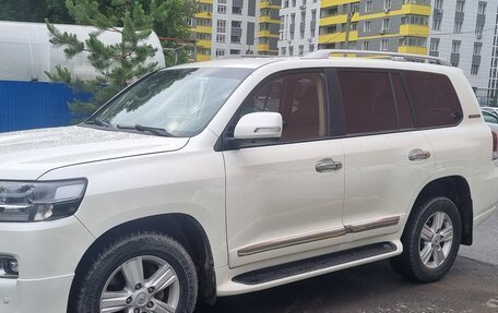 Toyota Land Cruiser 200, 2015 год, 4 300 000 рублей, 4 фотография