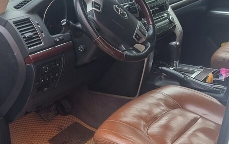 Toyota Land Cruiser 200, 2015 год, 4 300 000 рублей, 9 фотография