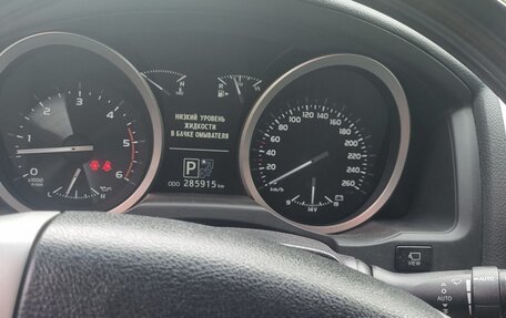 Toyota Land Cruiser 200, 2015 год, 4 300 000 рублей, 13 фотография
