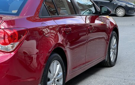 Chevrolet Cruze II, 2010 год, 830 000 рублей, 8 фотография
