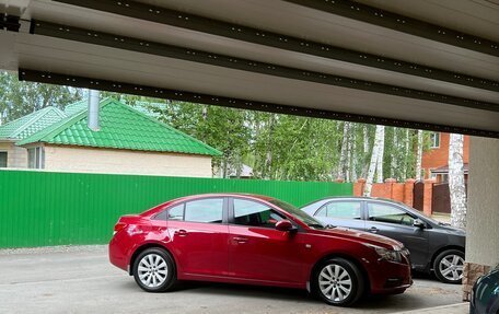 Chevrolet Cruze II, 2010 год, 830 000 рублей, 7 фотография