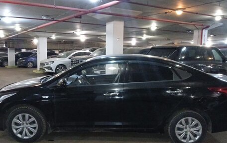 Hyundai Solaris II рестайлинг, 2019 год, 880 100 рублей, 3 фотография