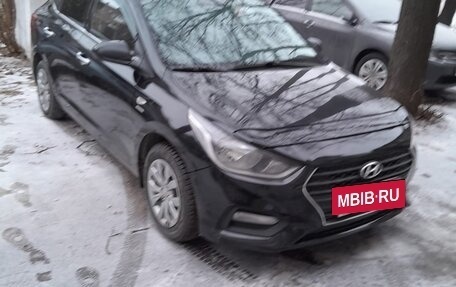 Hyundai Solaris II рестайлинг, 2019 год, 880 100 рублей, 18 фотография