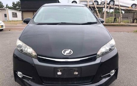 Toyota Wish II, 2015 год, 1 380 000 рублей, 2 фотография