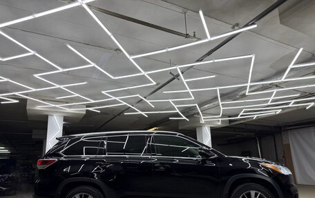 Toyota Highlander III, 2015 год, 2 700 000 рублей, 8 фотография