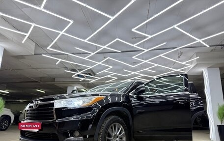 Toyota Highlander III, 2015 год, 2 700 000 рублей, 14 фотография