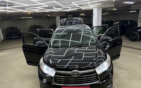 Toyota Highlander III, 2015 год, 2 700 000 рублей, 13 фотография