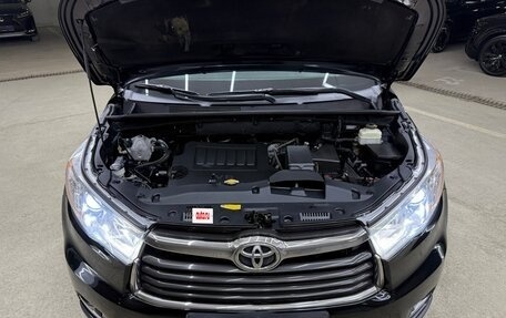Toyota Highlander III, 2015 год, 2 700 000 рублей, 39 фотография