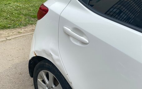 Mazda 2 III, 2012 год, 700 000 рублей, 7 фотография
