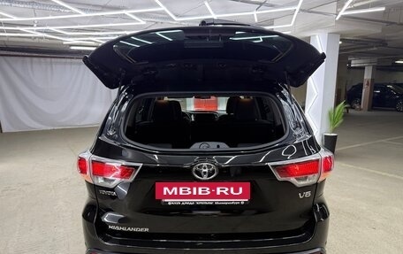 Toyota Highlander III, 2015 год, 2 700 000 рублей, 40 фотография