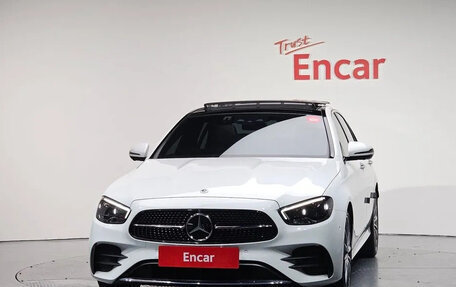 Mercedes-Benz E-Класс, 2022 год, 4 000 400 рублей, 3 фотография