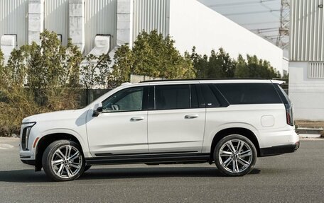 Cadillac Escalade V, 2025 год, 24 900 000 рублей, 4 фотография