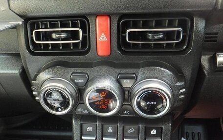 Suzuki Jimny, 2021 год, 1 420 000 рублей, 21 фотография