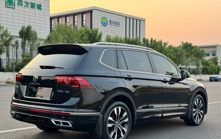 Volkswagen Tiguan II, 2022 год, 2 350 333 рублей, 4 фотография