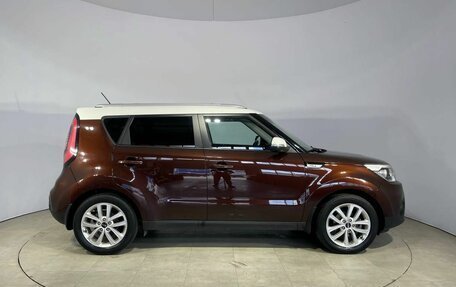 KIA Soul II рестайлинг, 2018 год, 1 499 000 рублей, 4 фотография