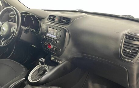 KIA Soul II рестайлинг, 2018 год, 1 499 000 рублей, 12 фотография