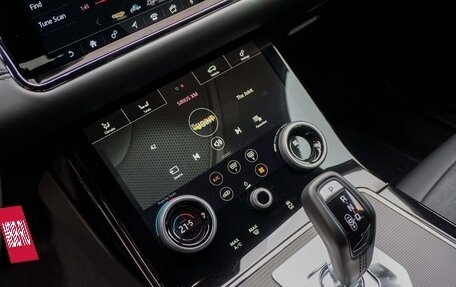 Land Rover Range Rover Evoque II, 2022 год, 3 100 000 рублей, 17 фотография