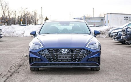 Hyundai Sonata VIII, 2022 год, 2 100 000 рублей, 4 фотография