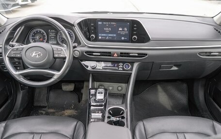 Hyundai Sonata VIII, 2022 год, 2 100 000 рублей, 16 фотография