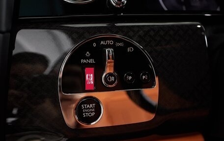Rolls-Royce Cullinan, 2025 год, 76 900 000 рублей, 18 фотография