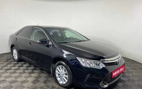 Toyota Camry, 2017 год, 2 000 000 рублей, 3 фотография