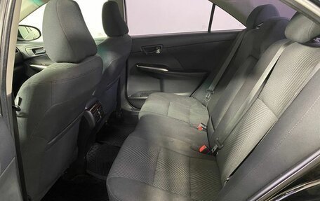 Toyota Camry, 2017 год, 2 000 000 рублей, 17 фотография