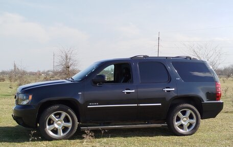 Chevrolet Tahoe III, 2012 год, 1 900 000 рублей, 3 фотография
