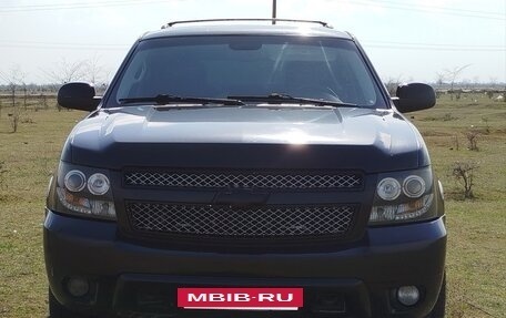 Chevrolet Tahoe III, 2012 год, 1 900 000 рублей, 6 фотография