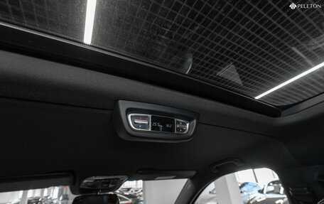 Mercedes-Benz V-Класс, 2019 год, 6 350 000 рублей, 17 фотография