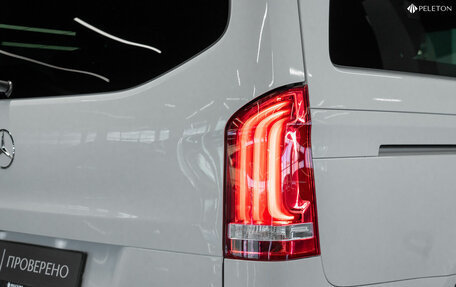 Mercedes-Benz V-Класс, 2019 год, 6 350 000 рублей, 32 фотография