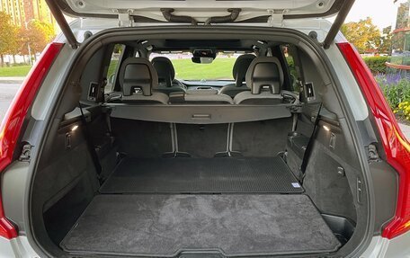 Volvo XC90 II рестайлинг, 2022 год, 5 200 000 рублей, 24 фотография