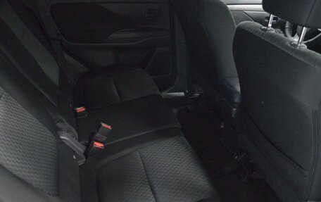 Mitsubishi Outlander III рестайлинг 3, 2013 год, 1 112 000 рублей, 13 фотография