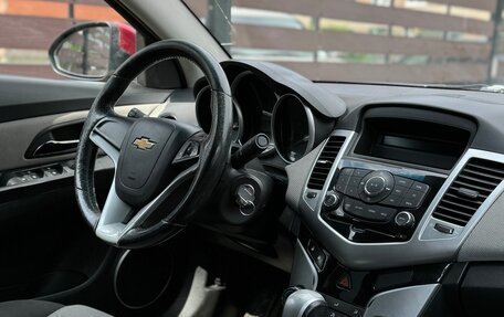Chevrolet Cruze II, 2011 год, 550 000 рублей, 7 фотография