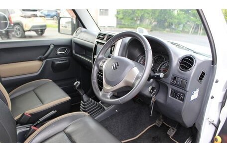 Suzuki Jimny, 2015 год, 630 000 рублей, 32 фотография