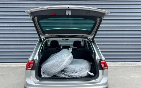 Volkswagen Tiguan II, 2020 год, 2 990 000 рублей, 14 фотография