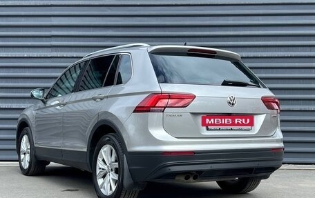 Volkswagen Tiguan II, 2020 год, 2 990 000 рублей, 9 фотография