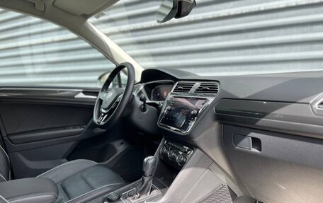 Volkswagen Tiguan II, 2020 год, 2 990 000 рублей, 32 фотография