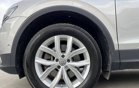 Volkswagen Tiguan II, 2020 год, 2 990 000 рублей, 38 фотография