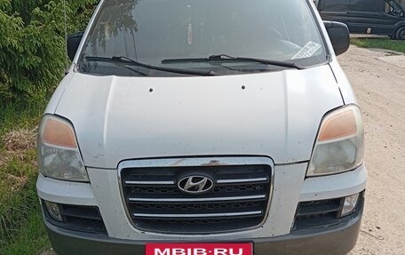Hyundai Starex I рестайлинг, 2007 год, 600 000 рублей, 3 фотография