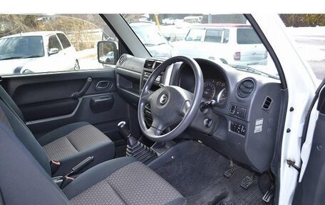Mazda AZ-Offroad, 2012 год, 520 000 рублей, 2 фотография