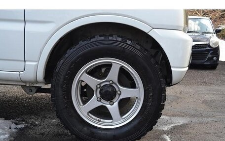 Mazda AZ-Offroad, 2012 год, 520 000 рублей, 19 фотография